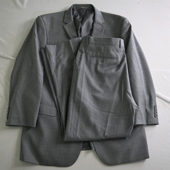 Mantoni 46L‎ 42x30 Gray Super 140s 100% Wool Mens Jacket Pants Suit